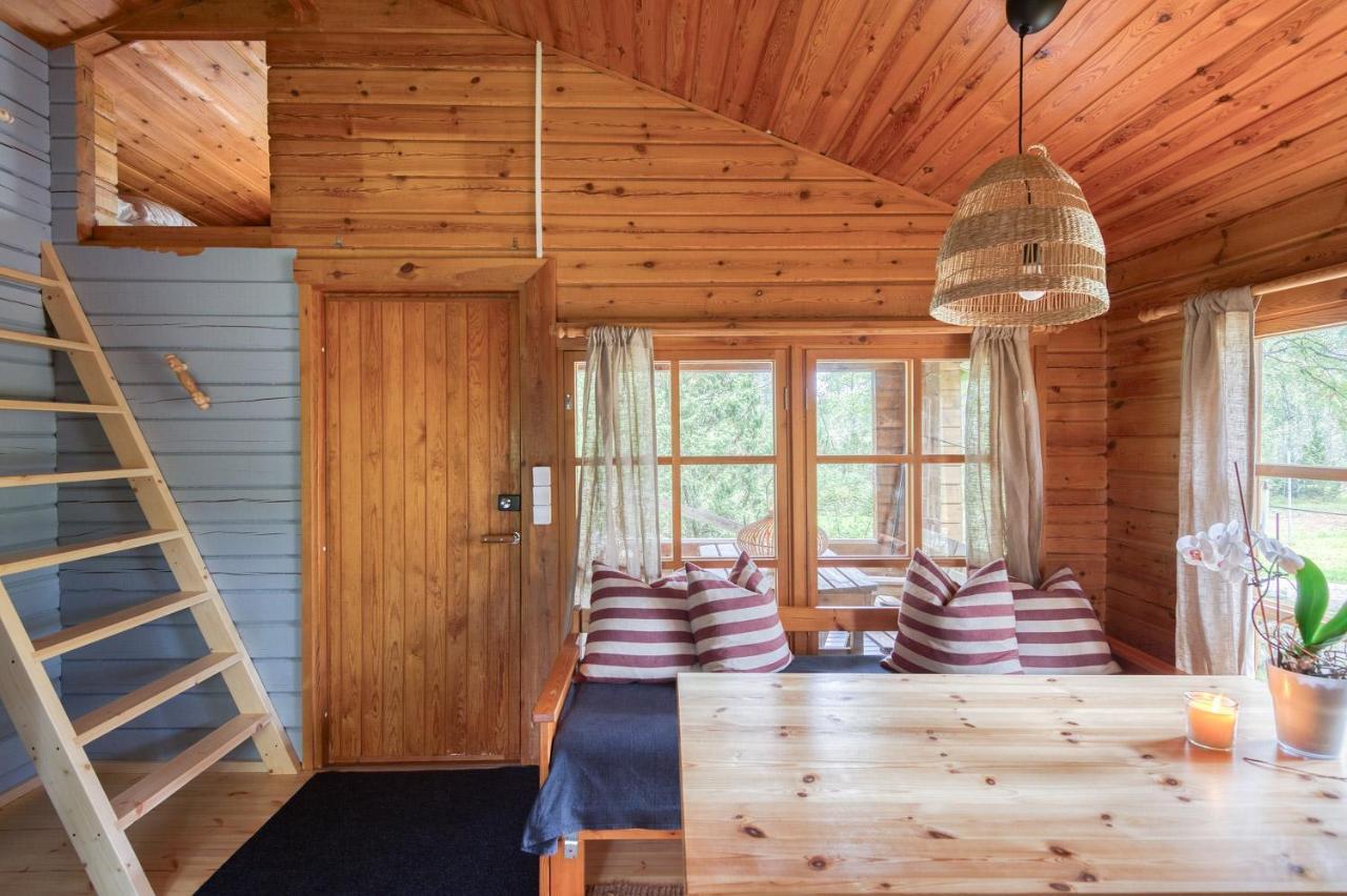 Pinetree Cottages Cozy Log Cabin Kalanti Exterior photo