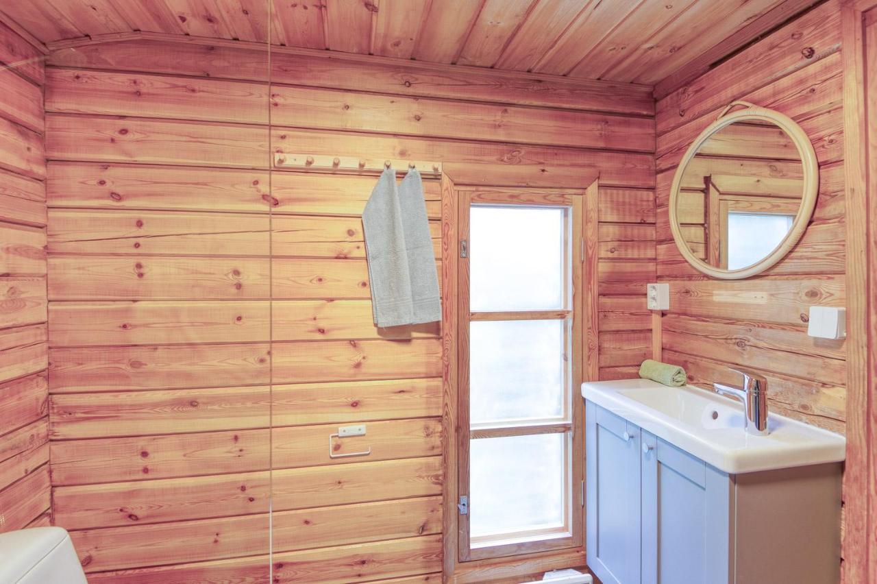 Pinetree Cottages Cozy Log Cabin Kalanti Exterior photo